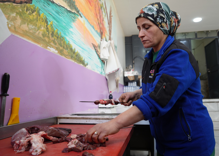 Kadın Ciger Ustası