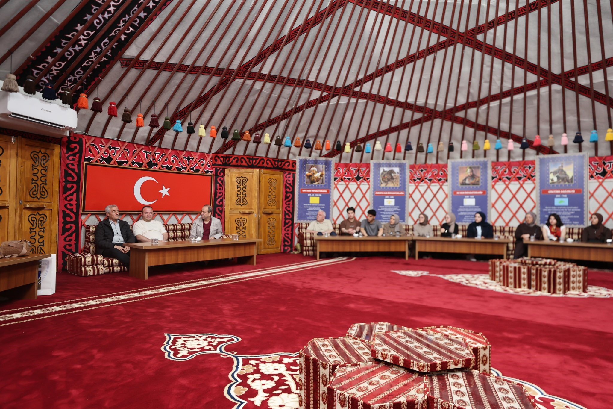 Tahmazoğlu Gençlerle Buluştu (2)