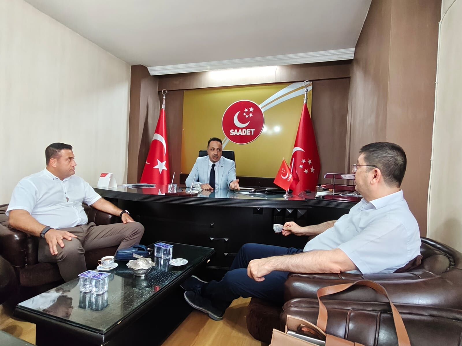 Erken Seçim Bekliyoruz (1)
