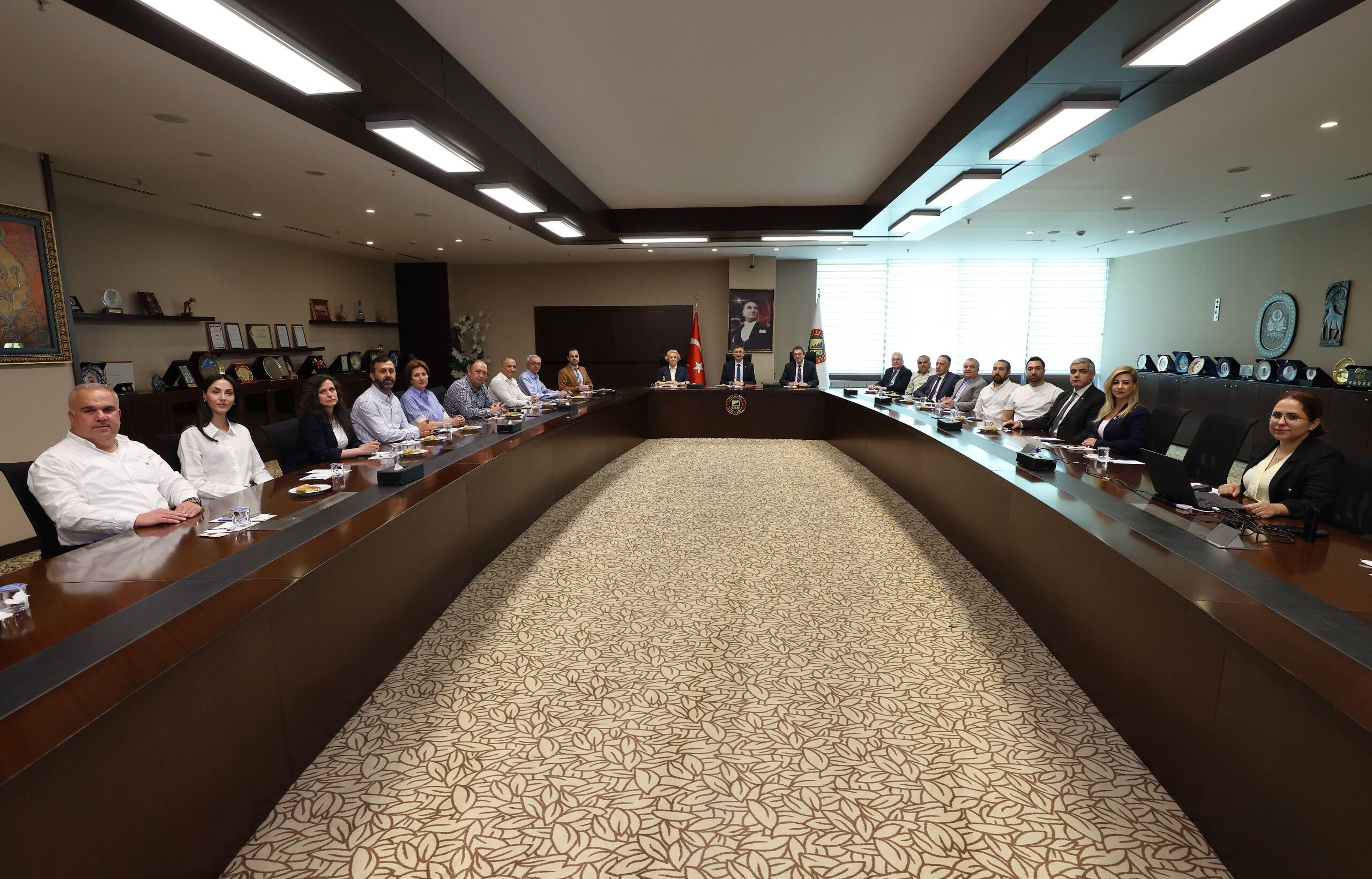 Gazi̇antep Sanayi̇ Odasi Ve Kocaeli̇ Sanayi̇ Odasi Ortak Komi̇te Toplantisi Yapildi 1