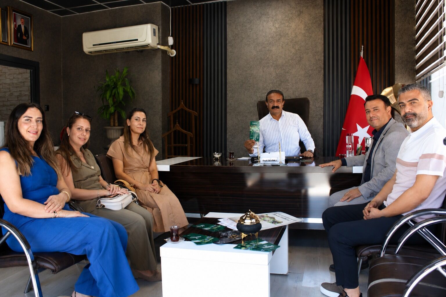 Büyükşehi̇r, Bağimsizlik Seferberli̇ği̇ Kapsaminda Vatandaşlarla Bi̇r Araya Geldi̇