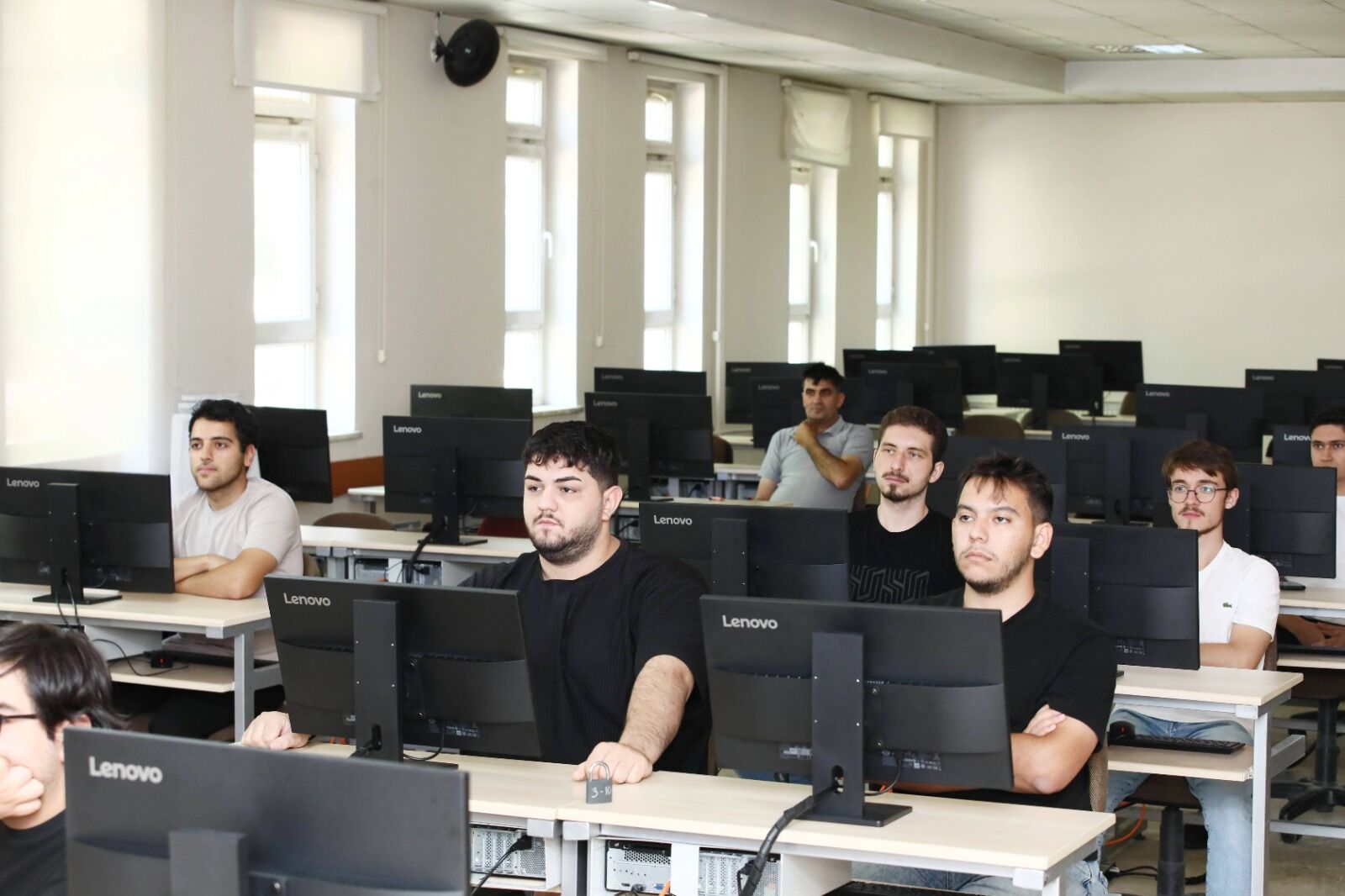 Gaün’den Genç Bilişimcilere Siber Güvenlik Eğitimi (2)