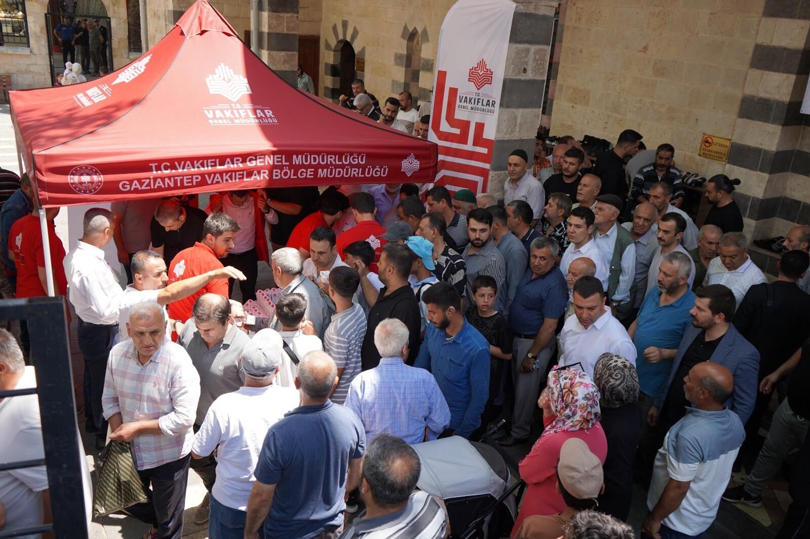 Gaziantep Ve Çevre Illerde Şehitler Dualarla Anıldı (1)