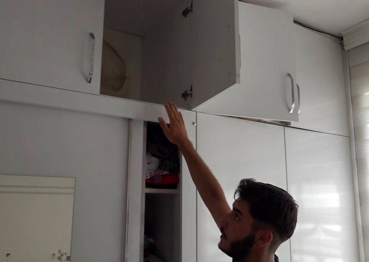 Gaziantep'te Bir Ailenin Tatilde Olduğu Sırada Bir Eve Giren 2 Şüpheli, Yaklaşık 1 Kilo Altını Çalarak Kayıplara Karıştı (2)
