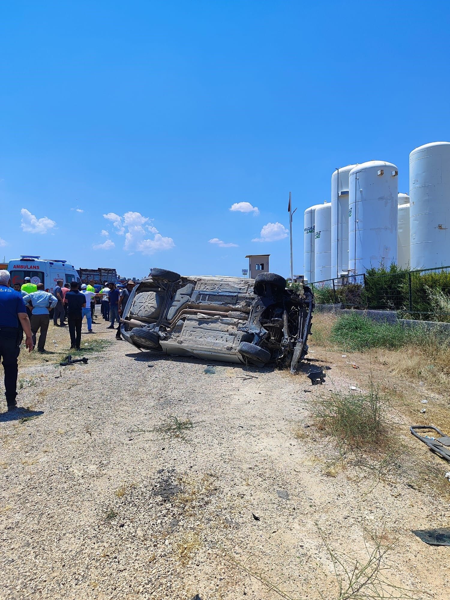 Gaziantep'te Feci Kaza Otomobil Takla Attı (2)