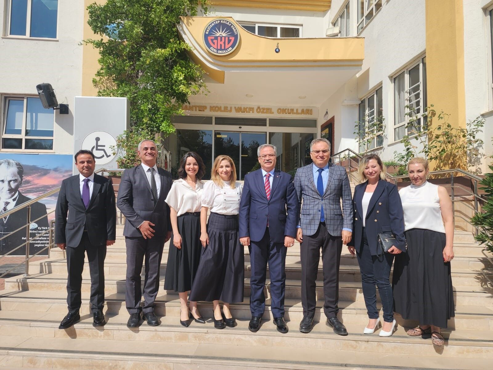 İl Milli Eğitim Müdürü Dr. Arpacı’dan Lgs Öğrencilerine Anlamlı Ziyaret (2)
