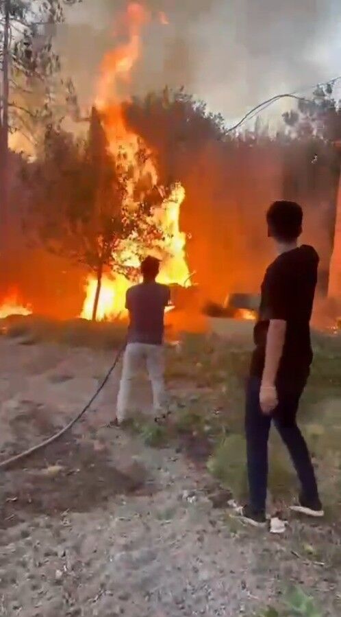Birecikte Korkutan Yangın (2)
