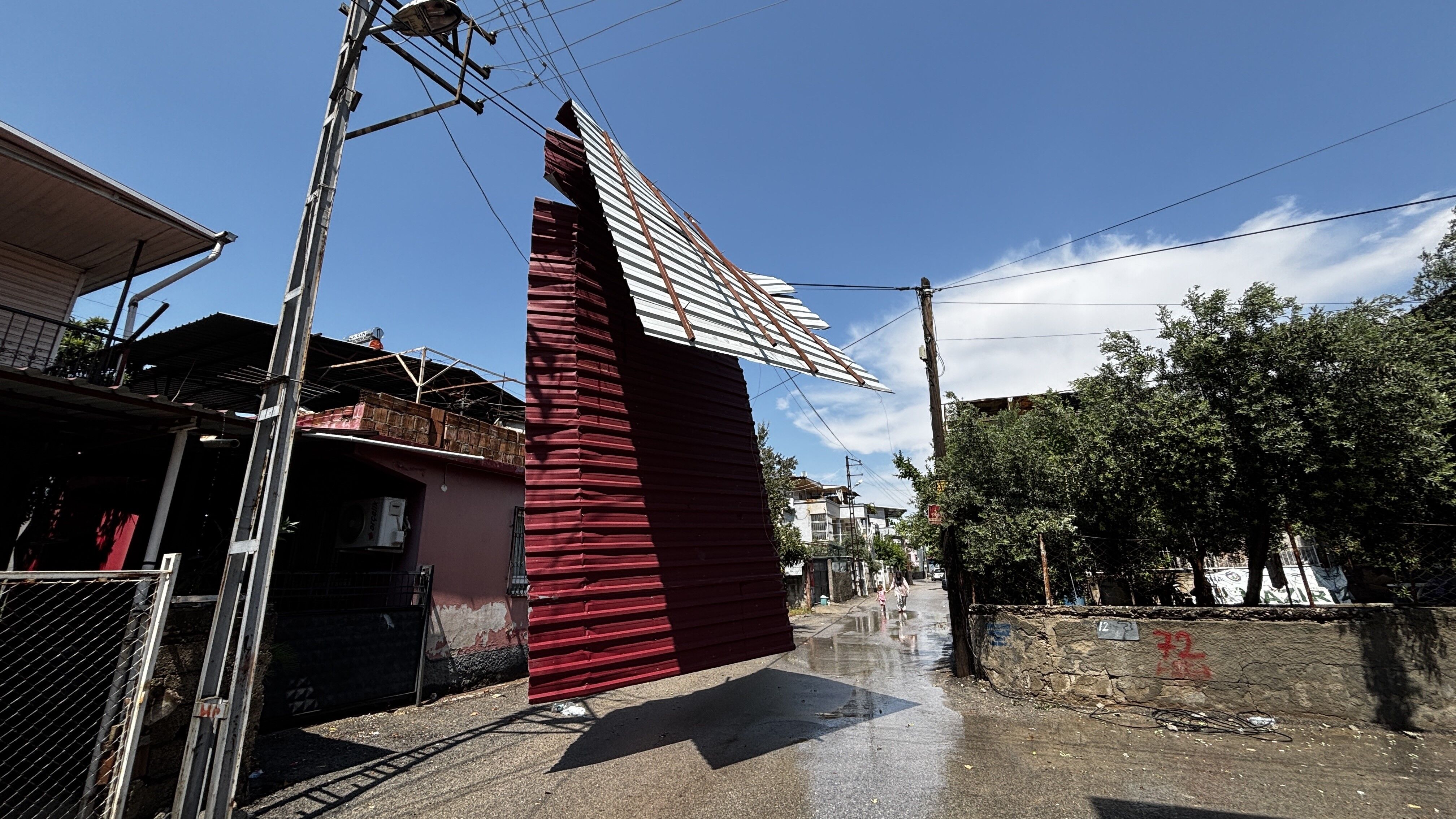 Çatı (1)