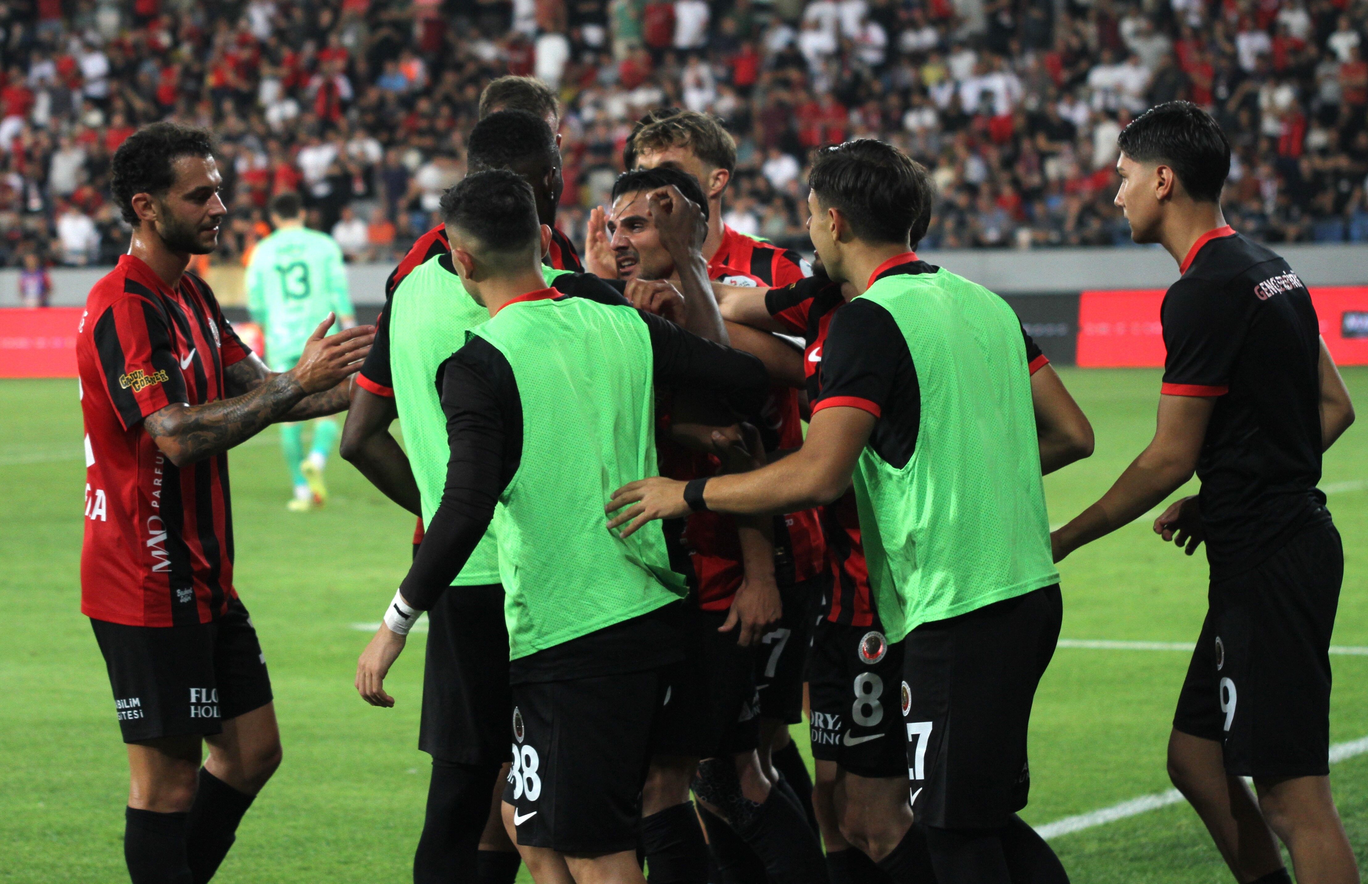 Fener (5)