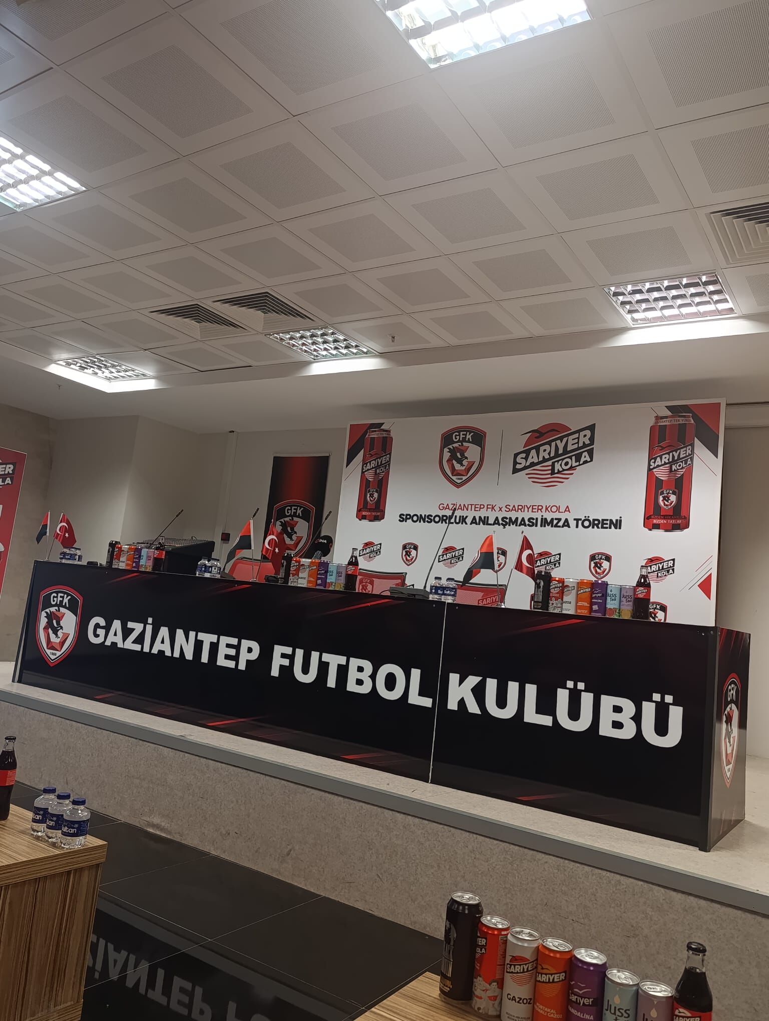 Gaziantep Fk, Sponsorluk Anlaşmasına Imza Atıyor (2)