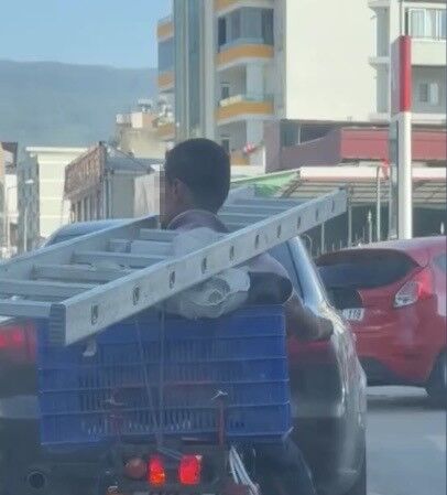 Motosikleti Boynundaki Merdivenle Kullanarak Tehlike Saçtı (2)