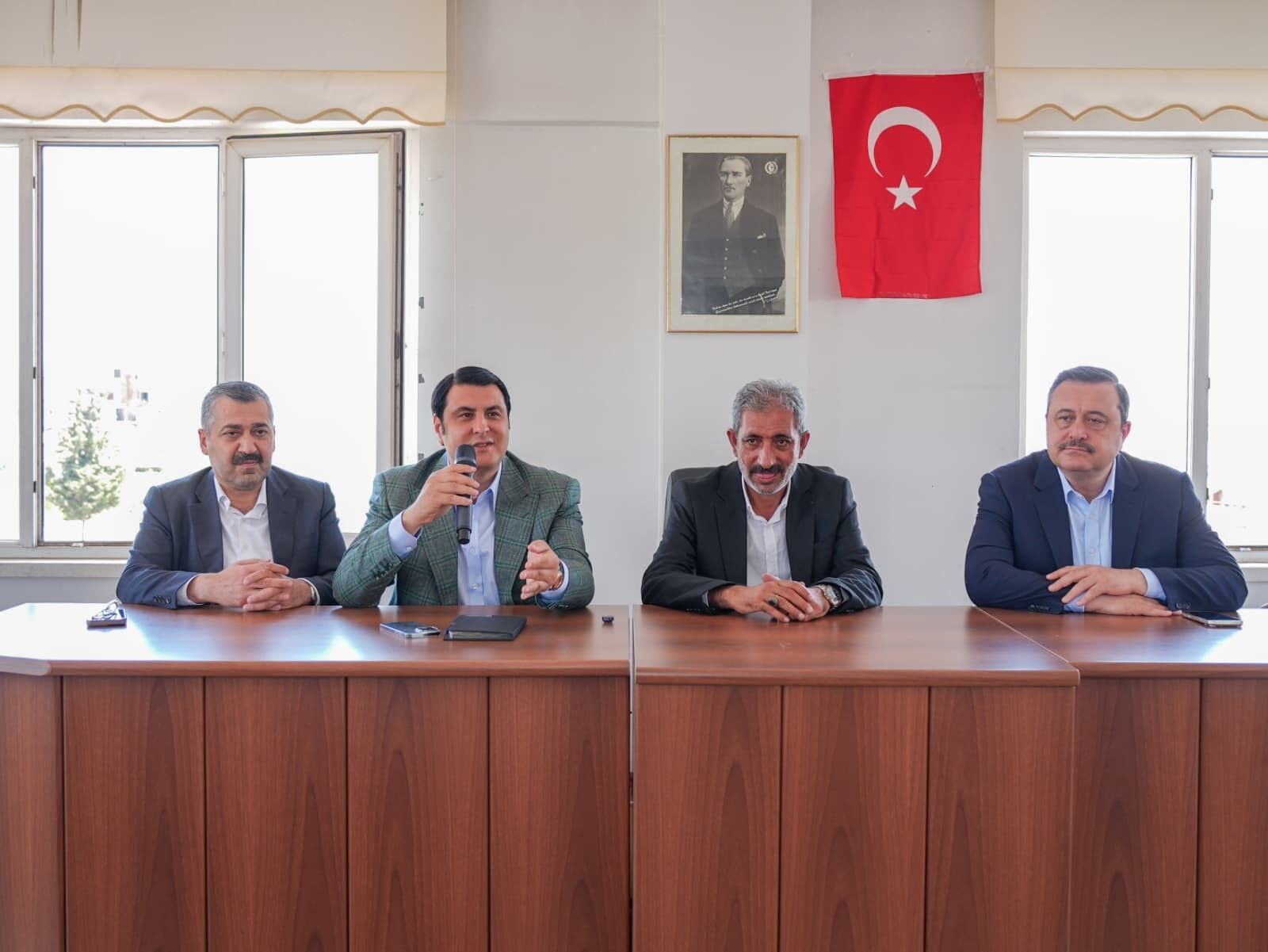 Şehitkamil Belediye Başkanı Umut Yılmaz, Gaziantep Fıstıkçılar Sitesini Ziyaret Ederek Bölge Esnafı Ile Bir Araya Geldi (1)