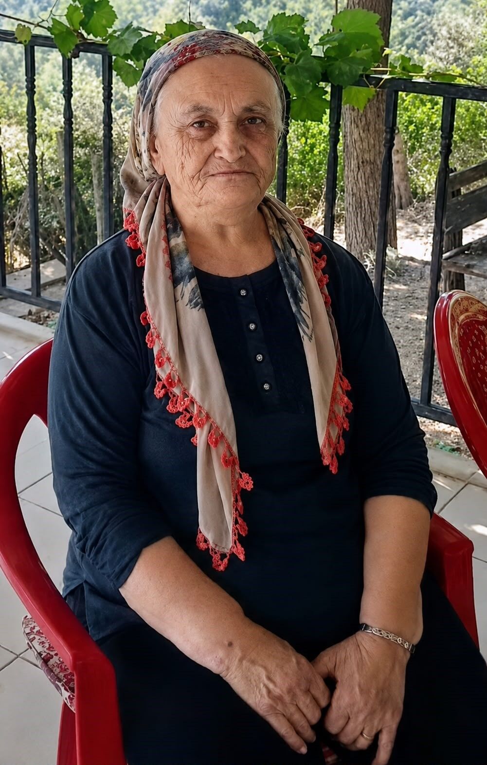 Sumak Toplamaya Gittiği Arazide Ölü Bulundu (3)