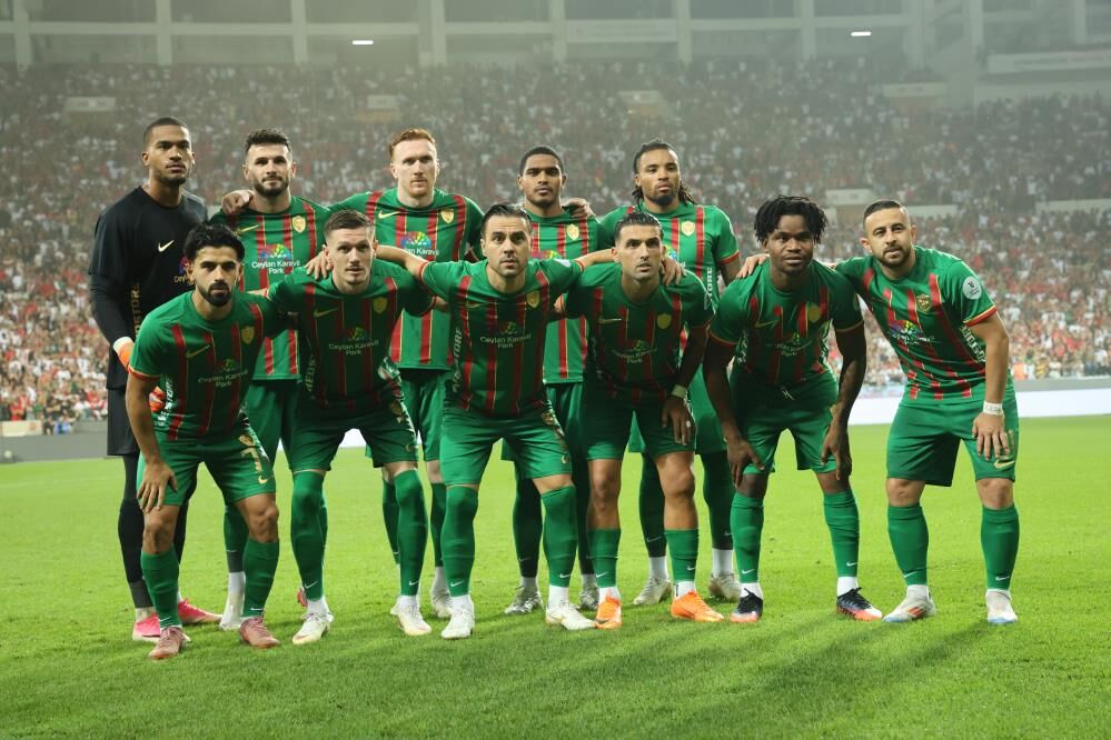 Beşiktaş (3)