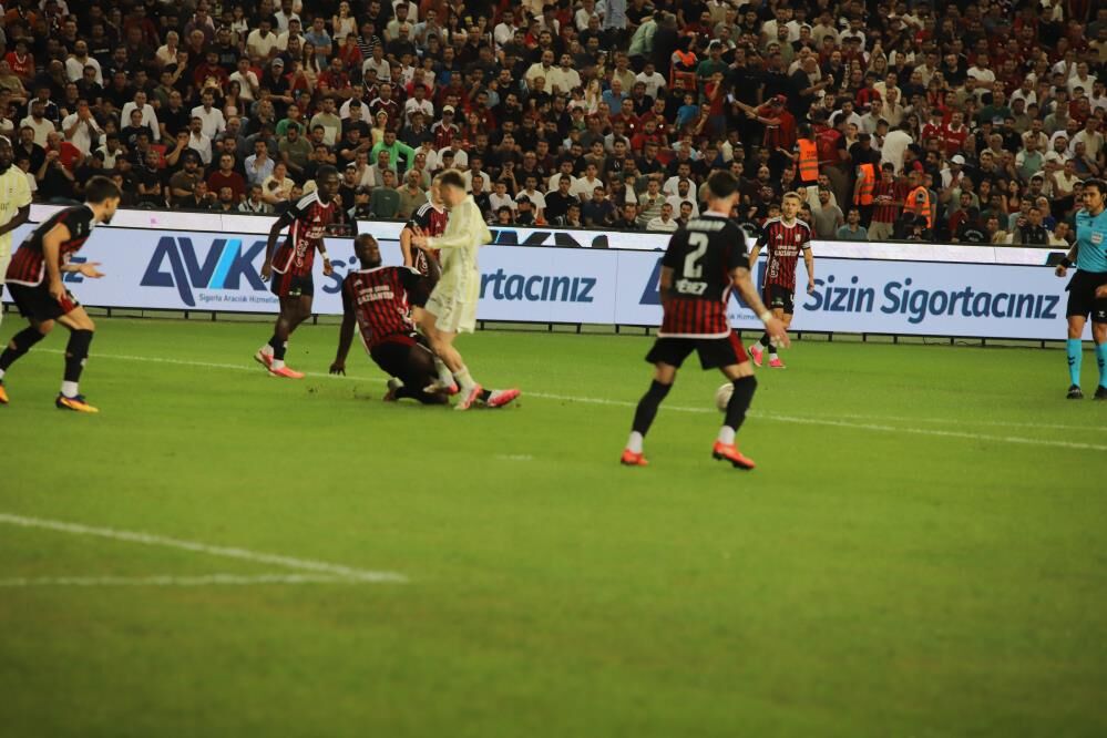Maç (2)