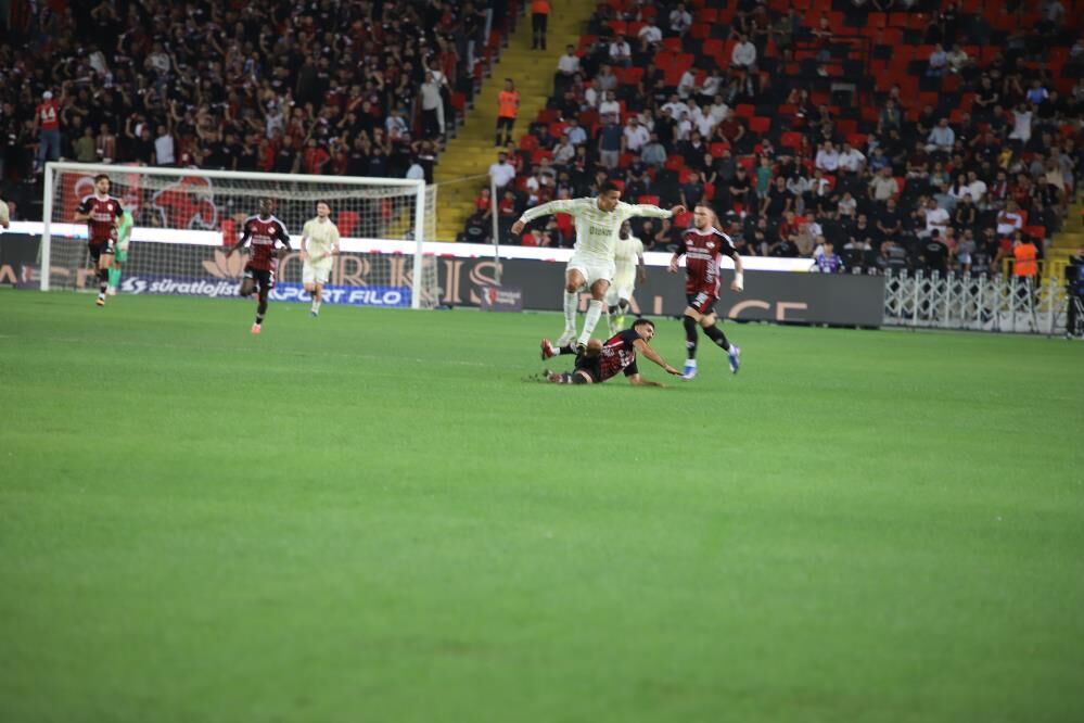 Maç (8)-1