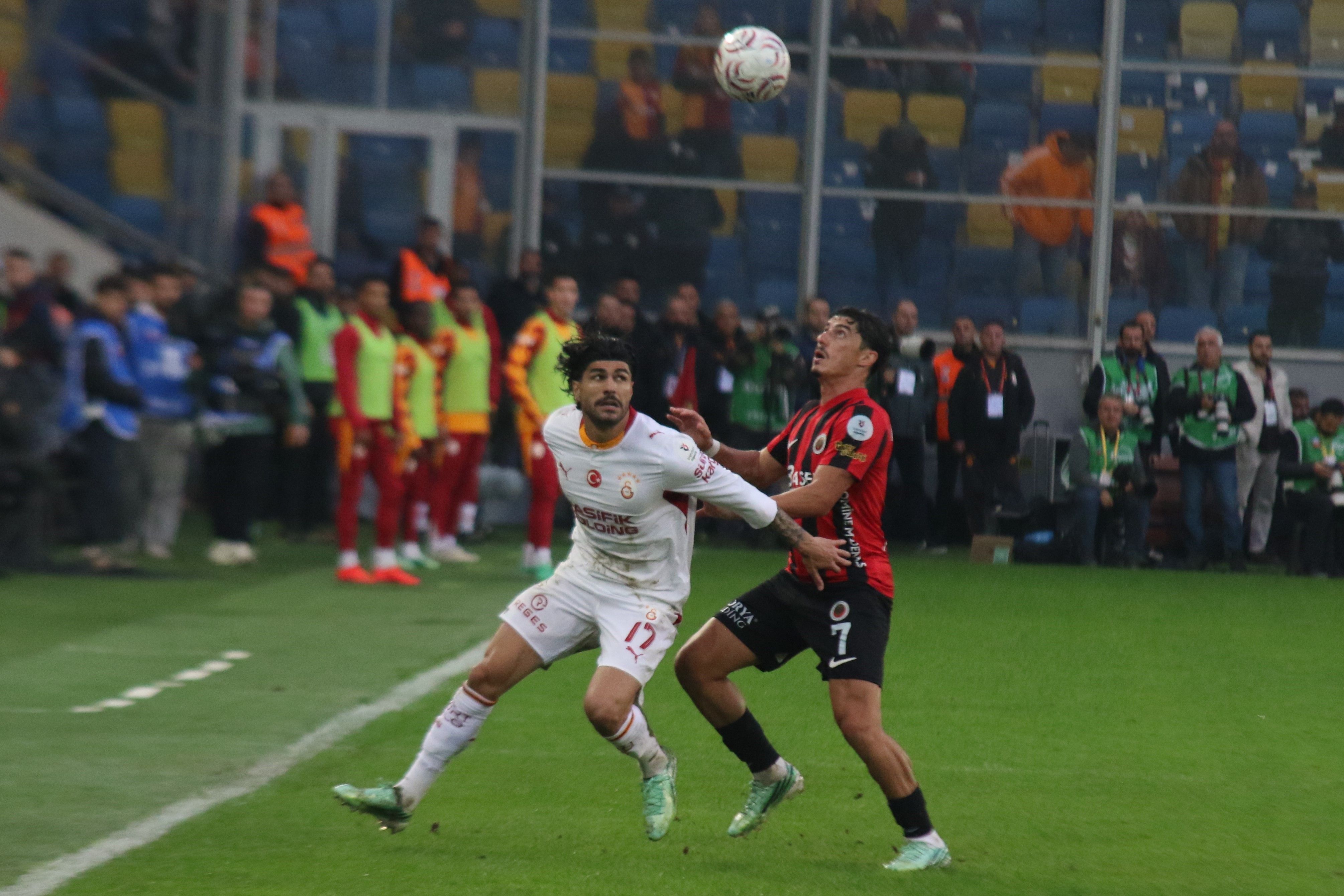 Galatasaray (2)-3