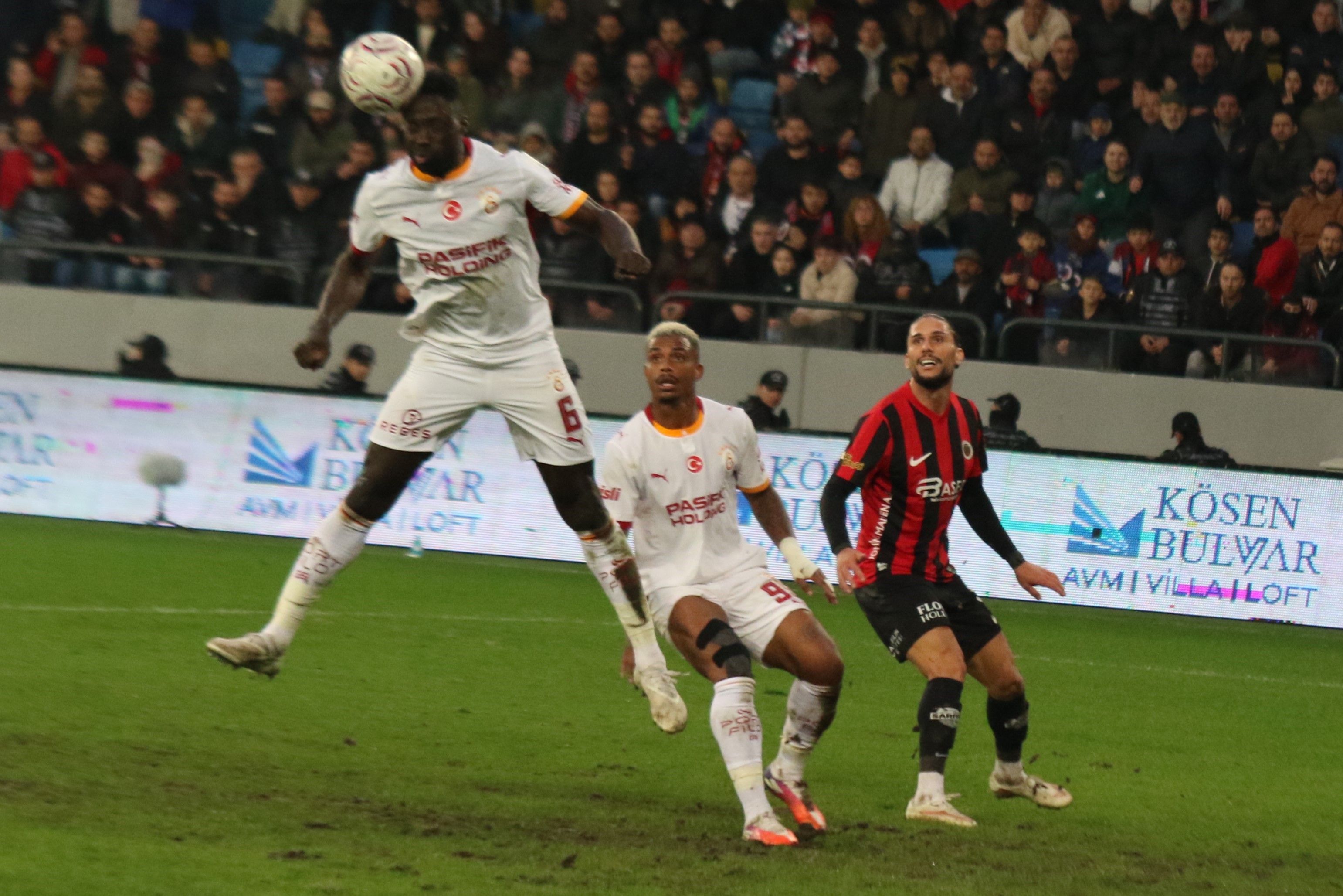 Galatasaray (3)-1