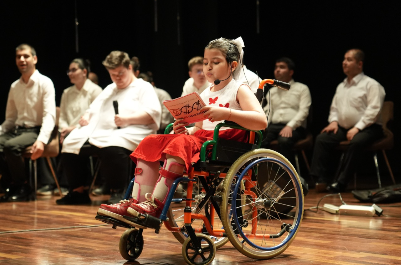 Küçük Cansu Engelleri Aştı (2)