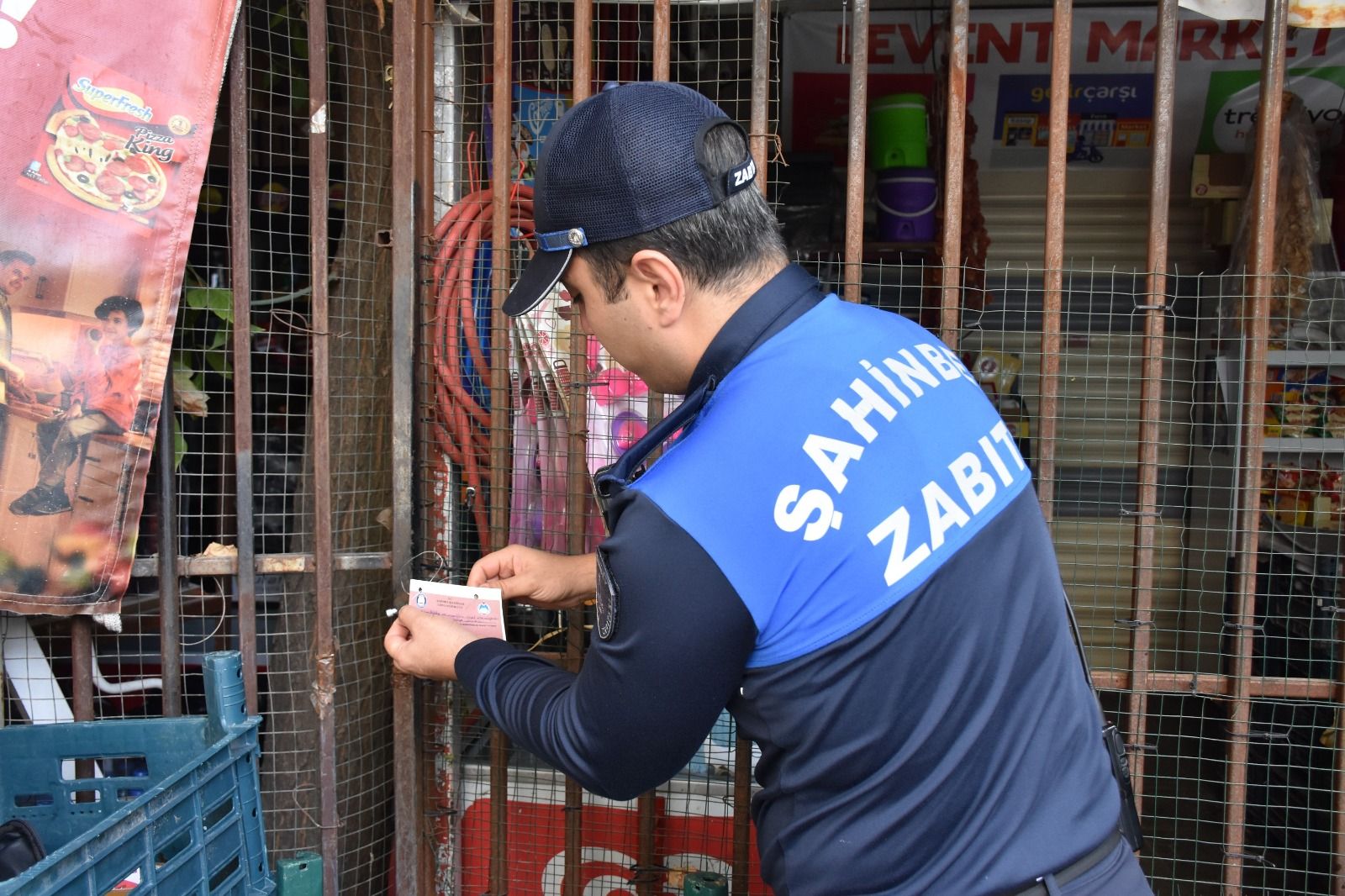 Gaziantep’te tarihi geçmiş ürün satan marketlere ceza yağdı